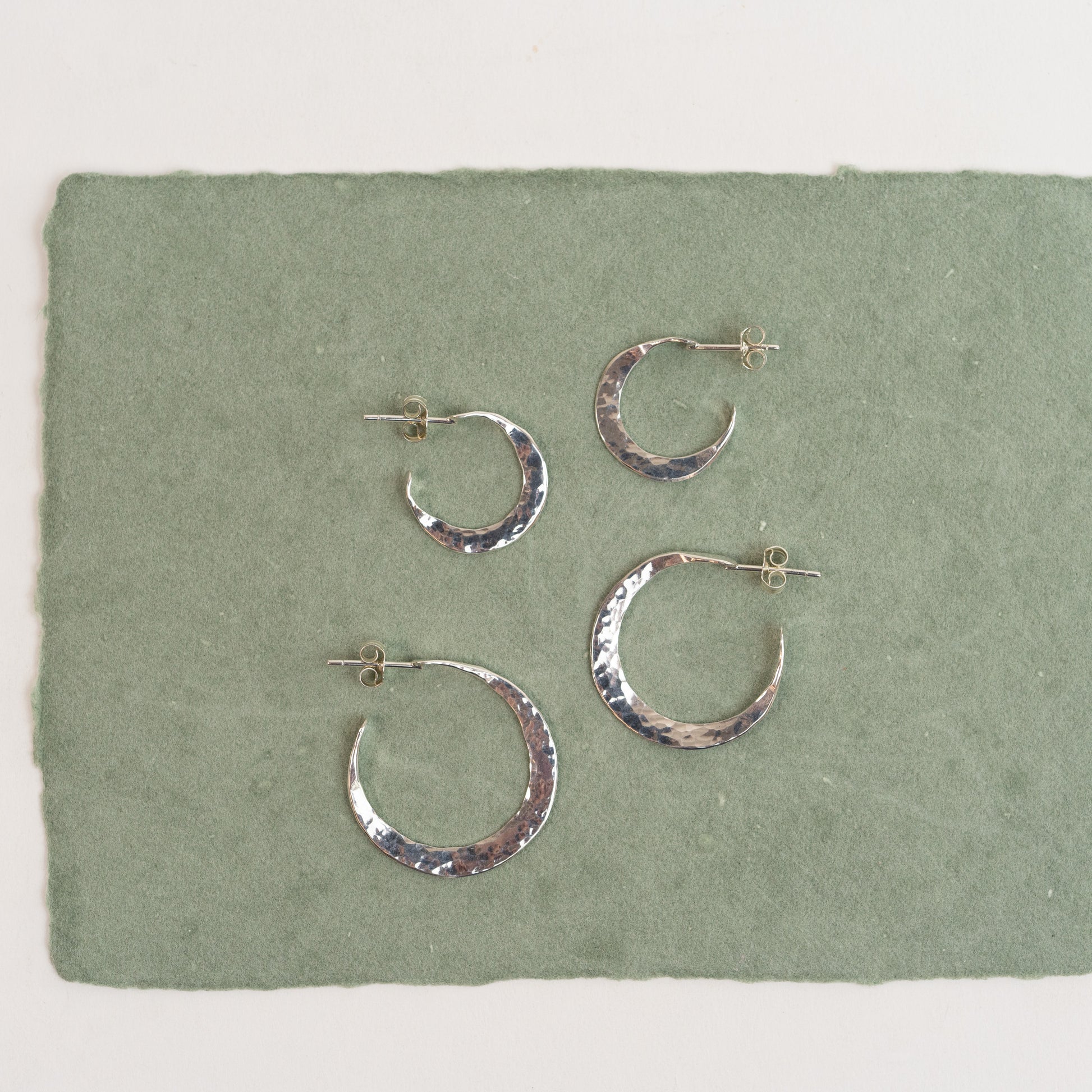 Hoop earrings in Sterling Silver XS and Large with post